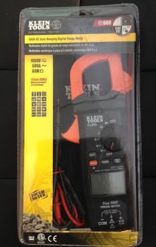 Klein Tools 600A AC Auto-Ranging Digital Clamp Meter CL600