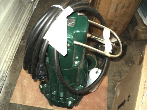 ZOELLER M292 Submersible Sewage Pump, 1/2HP, 115V, 42 ft , 1 PH , DISCHARGE 2&#034;