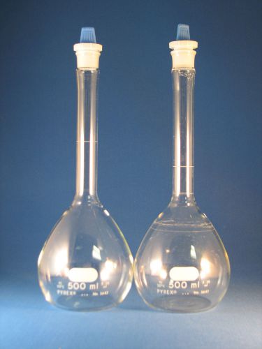 2 Pyrex 500mL Volumetric Flasks Class A #5642