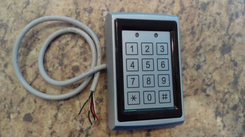 Rosslare AC-Q74 Keypad / Proximity reader