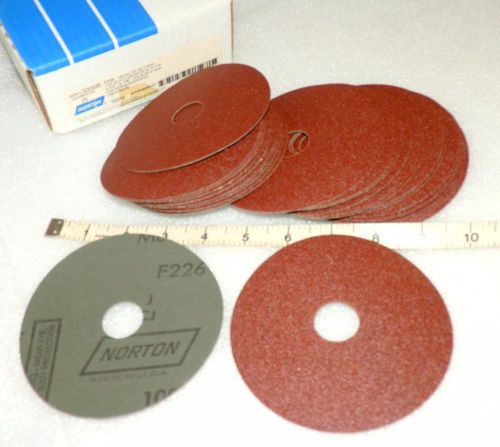 4-1/2&#034;  sanding discs 7/8&#034; arbor metalite 100 grit  25 ea   norton 33509 (m6) for sale