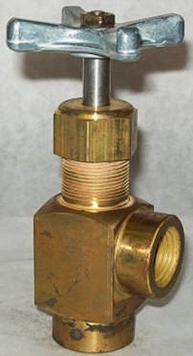 Deltrol 1/2&#034; 3000 psi brass angle needle valve sm402b1 for sale