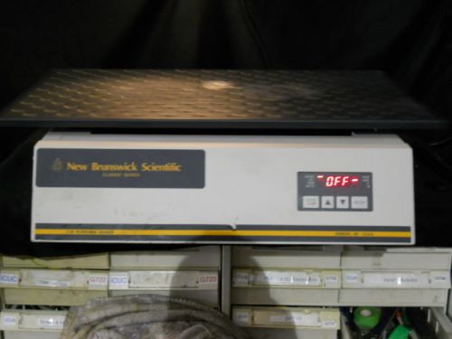 New Brunswick Scientific C10 Platform Shaker MFG# M1245-0000