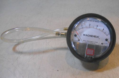 Magnehelic Water Pressure Gauge Cat No 2005C Max Pressure 15 PSIG