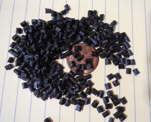 Nylon 30 % GF Black Plastic Pellets Resin Material Injection Grade 10 Lbs