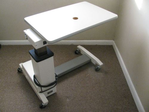 TOPCON AIT-8 ELECTRIC LIFT OPTOMETRY EQUIPMENT TABLE W/AC OUTLETS &amp;7 PRONG PLUG