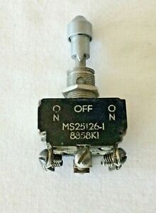 MS25126-1 TWO POLE DOUBLE THROW 3 POS MAINTAINED HVY DUTY TOGGLE SWITCH