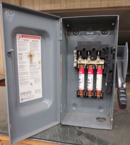 Square D Heavy Duty H362N Safety Switch Ser F05 with Fuses (60 amp)
