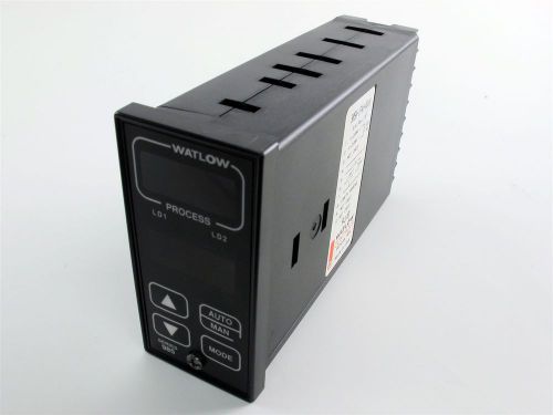 New - Watlow 985 Series Digital AutoTuning Temperature Controller 985A-1FAD-0000