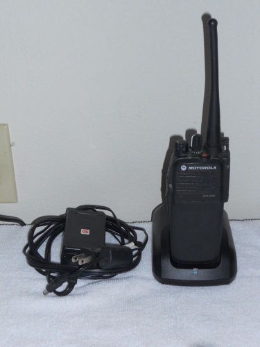 Motorola xpr-6350 uhf 32-channel radio w/charger - in exc condition! for sale