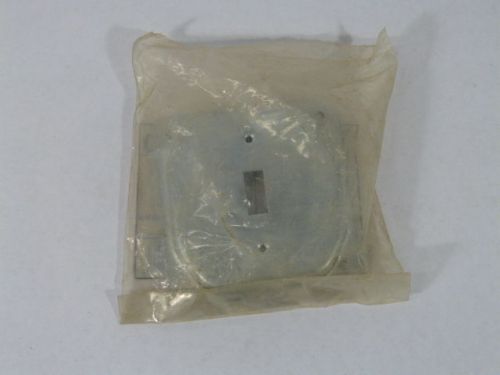 Hubbell 800 HBL800 Square Toggle Switch Cover 4&#034; ! NEW !