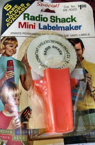 Vintage 70s Radio Shack Mini Label Maker 68-1020, made by Dymo + 1 roll Tape