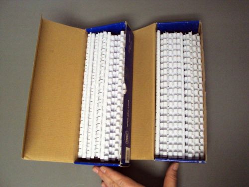 Comb-Bind SPINES 5/16&#034; LOT 149 WHITE PLASTIC 8mm TRADITIONAL 40-SHEET NEW NIB