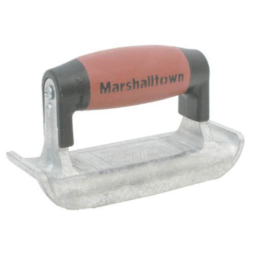 Marshalltown 2-3/16&#034;&#034; X 6&#034;&#034; Heavy-Duty Zinc Hand Edger - 4154D
