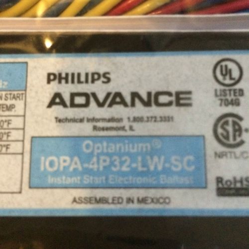 Lot of 4 Philips Advance Optanium IOPA-4P32-LW-SC Instant Start Electronic Balla