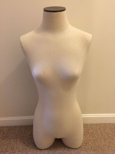 NICE RETAIL DISPLAY Half Body Form Mannequin Female ~DEPARTMENT Store Display
