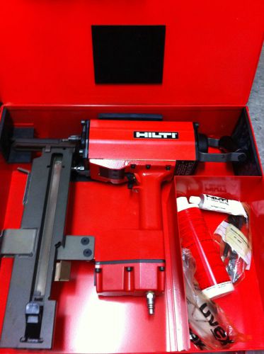Hilti R4DWX-S Air-Actuated Pneumatic Nailer Kit