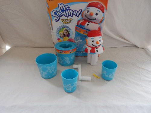 Mr Snowman Sno-cone maker, used, ages 4+, Lenard. Great shape