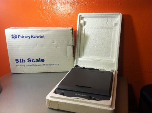PITNEY BOWES 5LBS SCALE