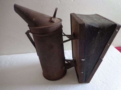 Vint/AntiqueA.I.R. Root CoBee Smoker,Fogger,for Decor or Display