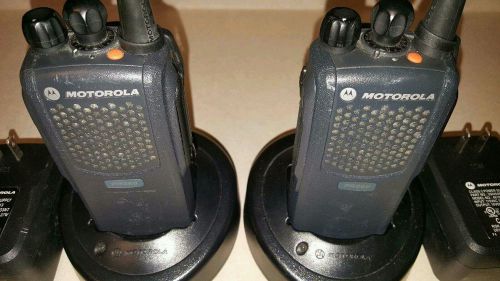 Motorola pr860 uhf two way radio 16 ch 4w aah45rdc9aa3an racing hunting security for sale