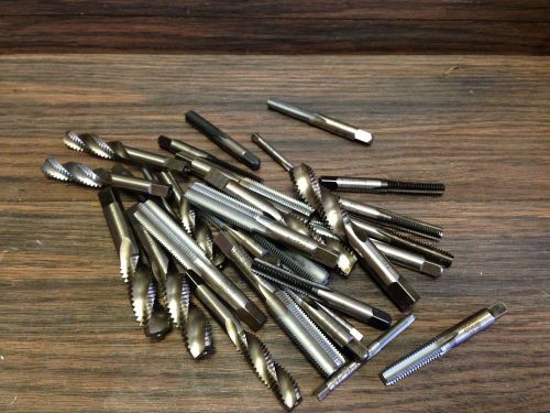 LOT OF ASSORTED HSS TAPS 10-32 TO 9/16-12
