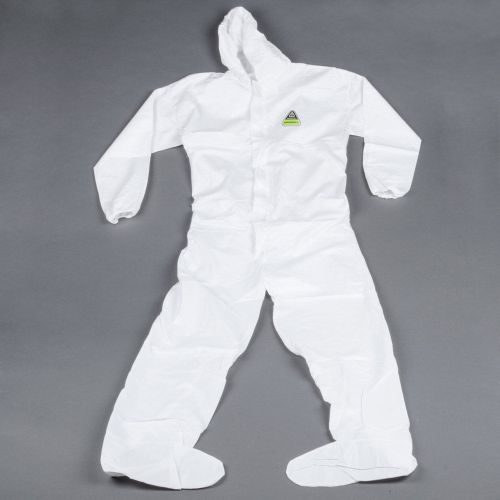 Hooded disposable 3xl coveralls,polypropylene,white,attached booties,case/25 for sale