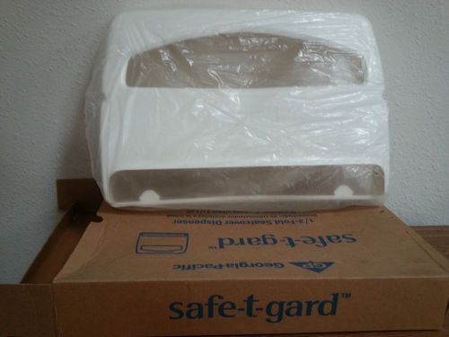 White safe-t-gard 1/2-fold seatcover dispenser by georgia-pacific #57710 for sale