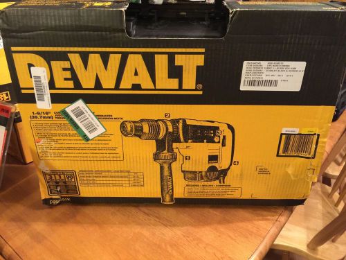 Dewalt 12 Amp 1-9/16 in. SDS-MAX Combination Hammer Kit Model # D25501K