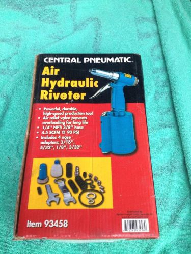 NEW 3/16&#034; Air Hydraulic Riveter CENTRAL PNEUMATIC