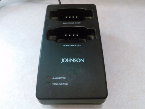 Johnson Desk Top Charger 587-5900-012