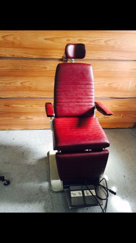Reliance 7100H Ophthalmic Chair with Foot Switch - Works