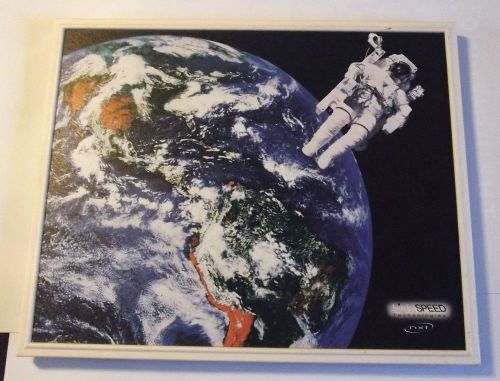 LightSPEED Flat Panel Wall Speaker, Space Earth Astronaut White, NXT