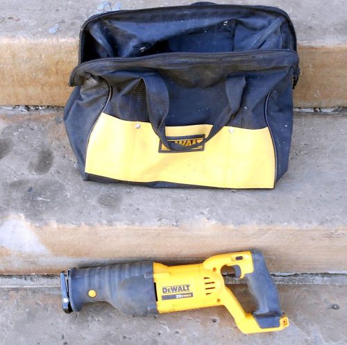 Dewalt dsc380 20 volt reciprocating saw with kit bag for sale