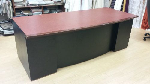 Office Furniture, Desk and Credenza executive high-end