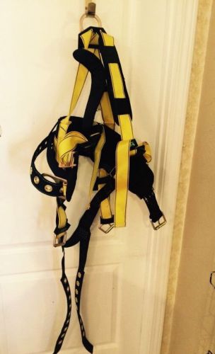 Msa harness - workman harness w/ side d-rings qwik fast, and lanyard see more for sale