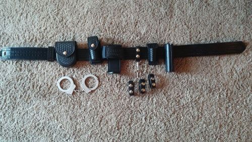 Basketweave Duty Belt / Handcuff / Holders / Extras / Police / velcro