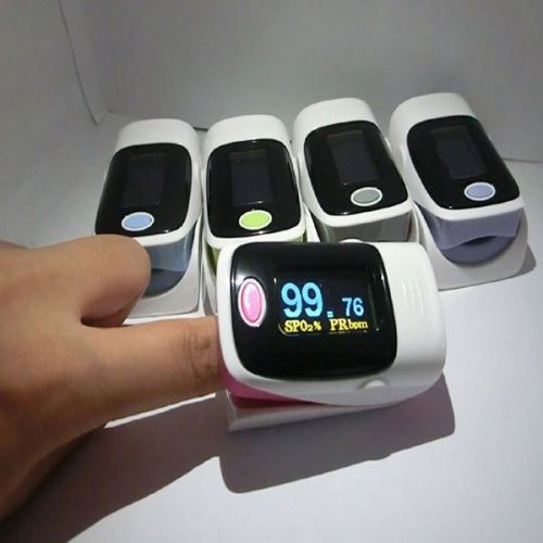 Finger Pulse Oximeter Fingertip Monitor Blood Oxygen SpO2 Monitor