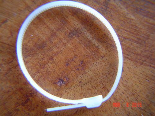 200 panduit 4&#034; parallel entry nylon, cable zip ties (belt tie) for sale