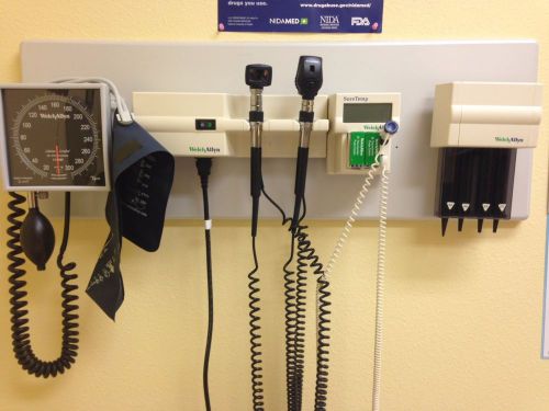 Welch Allyn 767 Wall Mount System with Otoscope, Ophthalmoscope and BP Guage