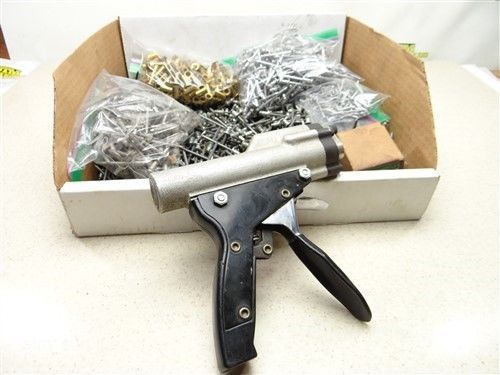 Nice! craftsman hydraulic rivet gun w/ big assortment of pop rivets for sale