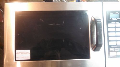 Panasonic Commercial Microwave  1054F
