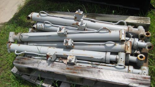 3 x 30 x 2 - WELDED HYDRAULIC CYLINDER with HOLDING VALVE * * * 11 AVAILABLE