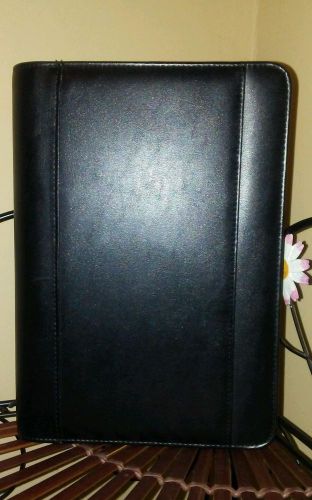 Classic 1&#034; Rings Blk. Sim. Leather Franklin Covey 365 Zip Planner/Binder Excell.