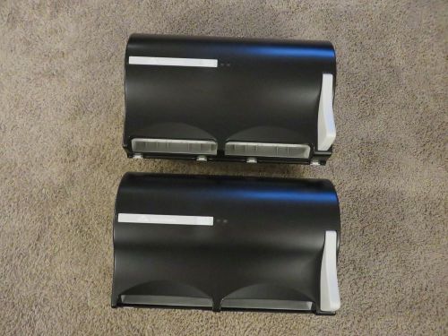 Lot of 2 - georgia pacific 58447 max 300 double roll paper towel dispensers for sale