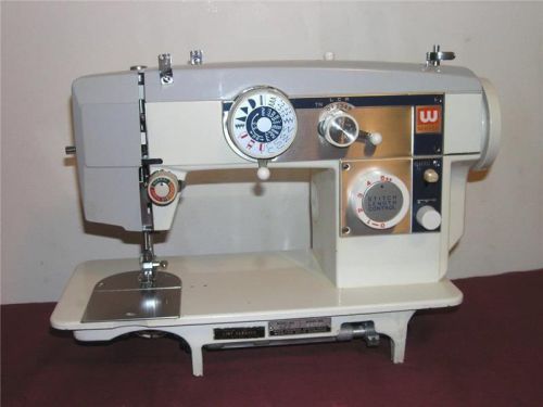 Heavy duty white/toyota industrial strength sewing machine, 622 for sale