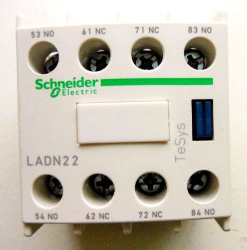 One Unit New Schneider Contact block LADN22 600V (Made in France)