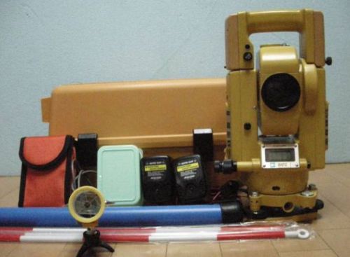 TOPCON GTS-310 total station FOR SURVEYING CONSTRUCTION.