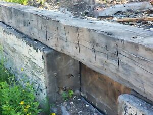 Rare 10x10 hand hewn wood beam 18 ft. from 1892 building in excellent condition 