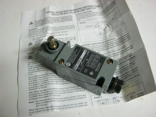 Allen-Bradley Oiltight Limit Switch 802T-AMPJ9